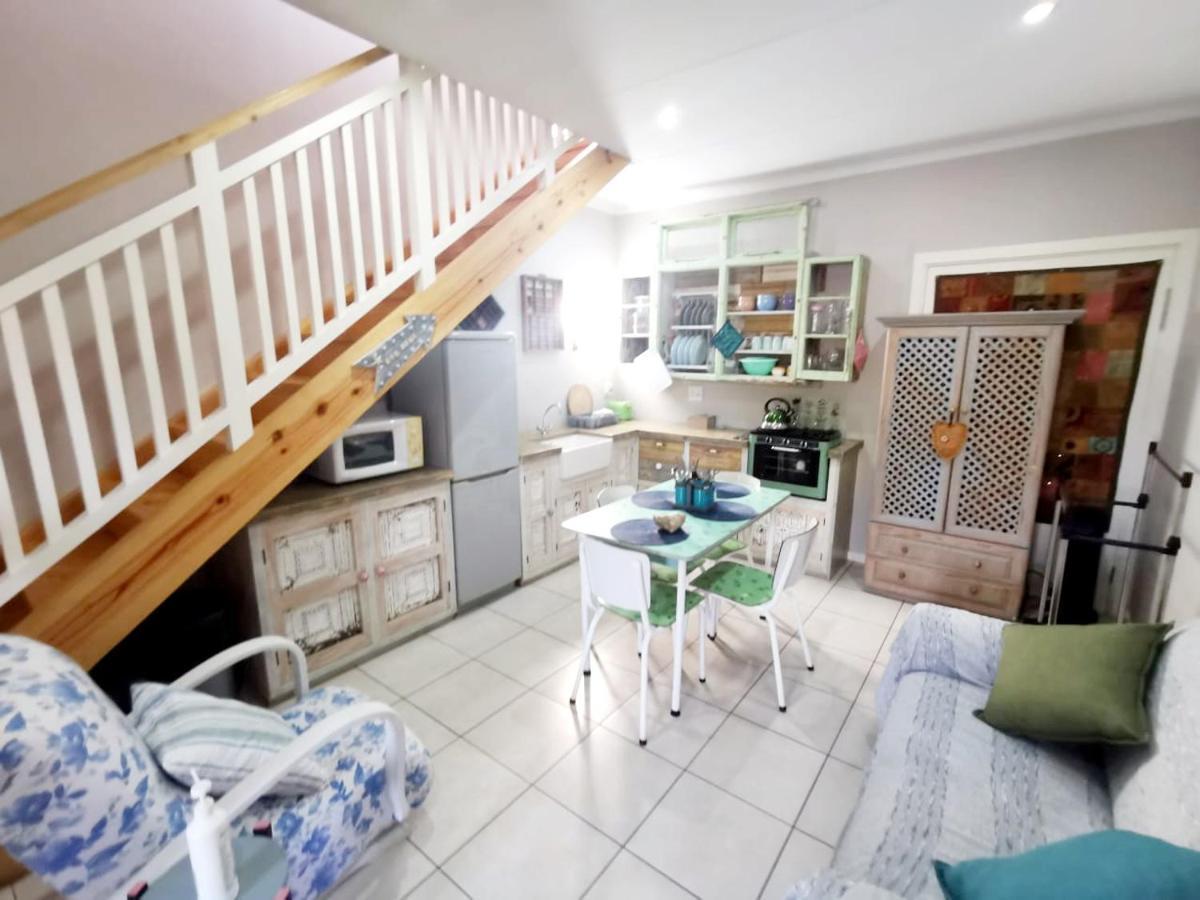 The Coelacanth Guest House And Beach Thyme Self Catering Kiddʼs Beach 외부 사진